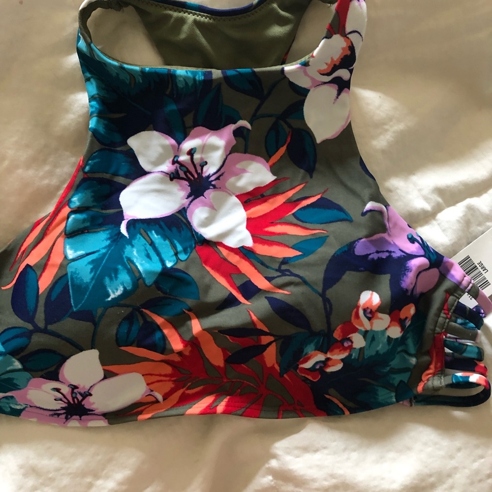 Hollister swim set.